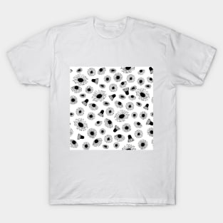 Bed of daisies T-Shirt